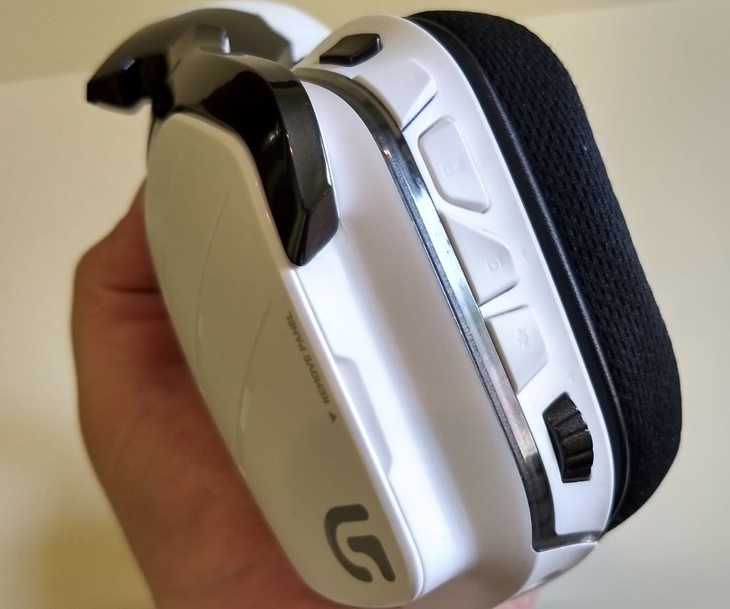 Logitech G933 ovládanie
