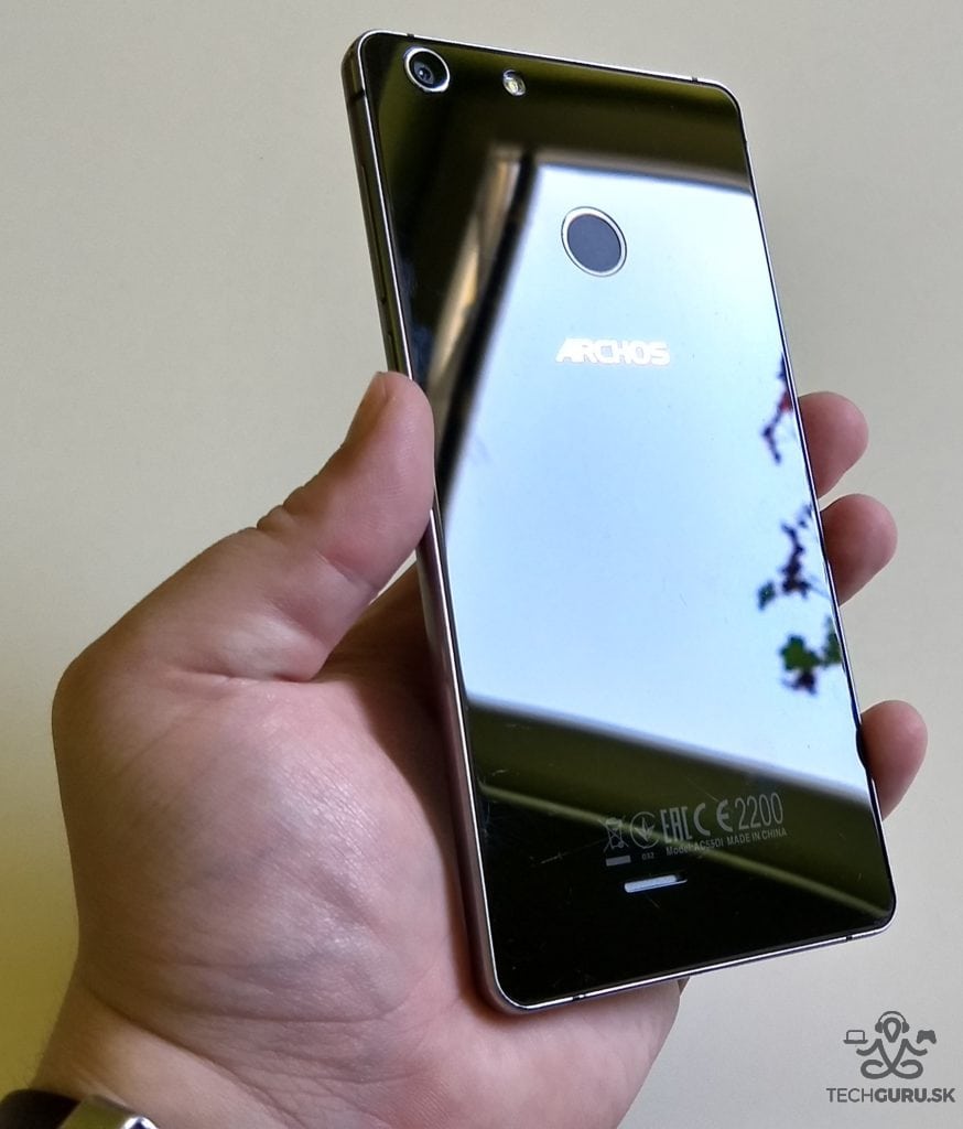 Archos 55 Diamond Selfie zadná časť