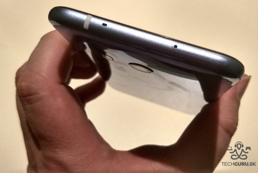 HTC U11 vrchná časť