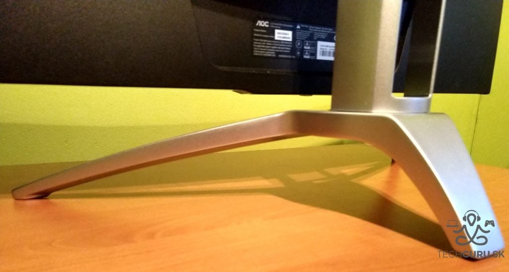 AOC AG322QCX recenzia stojan