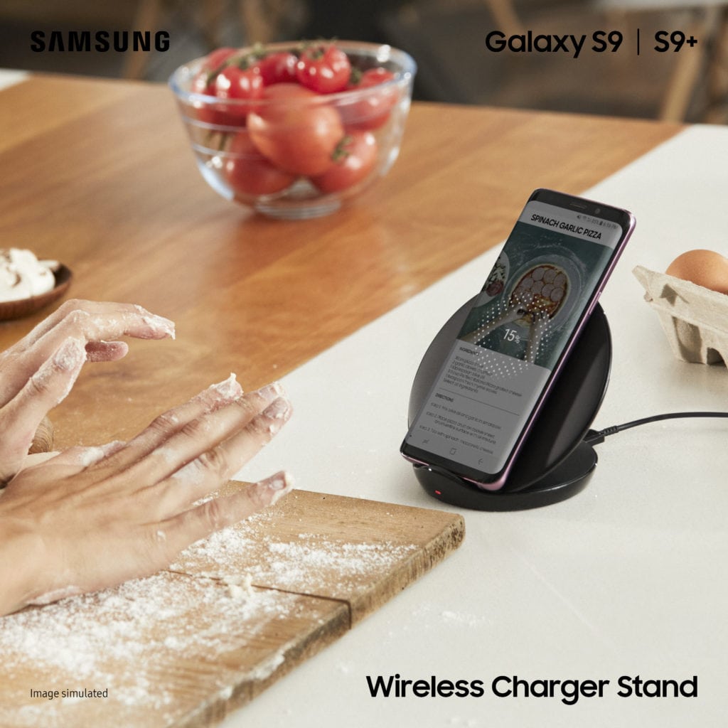 Samsung Galaxy S9 a S9+ Wireless Charger Stand_Black_with Logo (1x1)