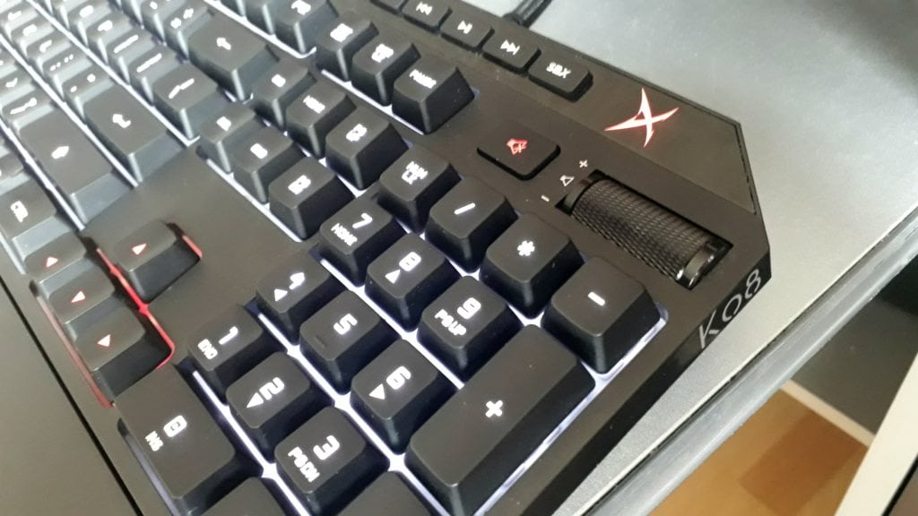 Creative BlasterX Vanguard K08 03