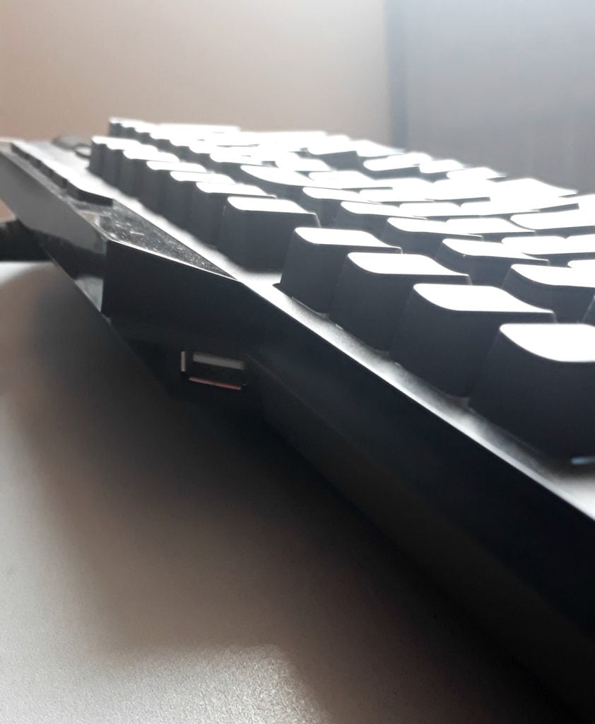 Creative BlasterX Vanguard K08 07
