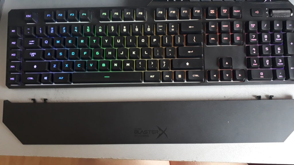 Creative BlasterX Vanguard K08 08