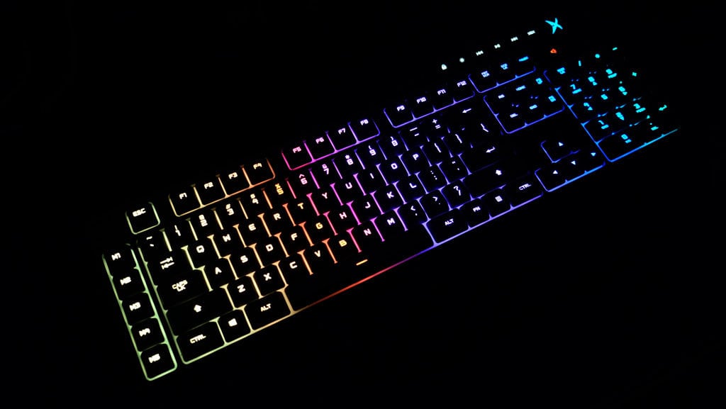 Creative BlasterX Vanguard K08 05