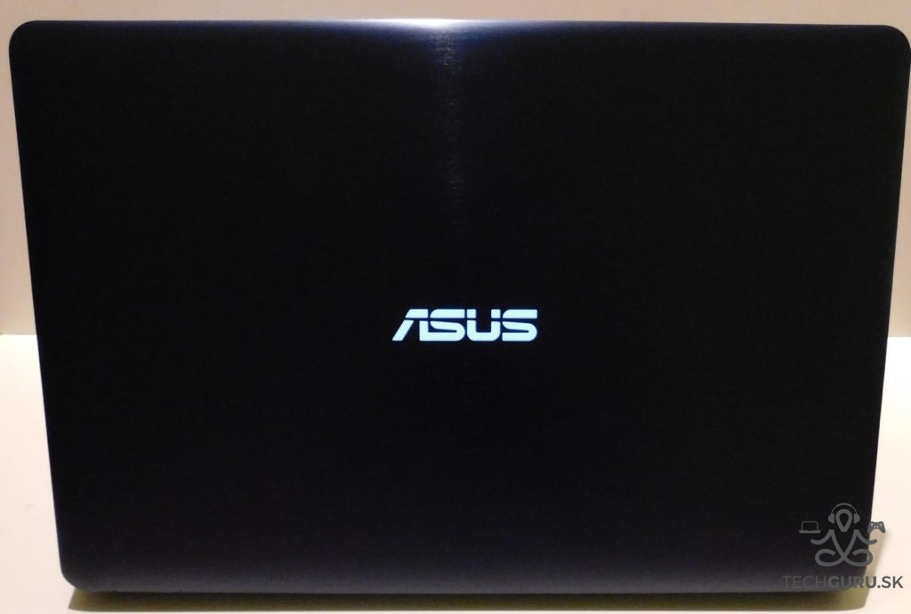 ZenBook Pro UX550V recenzia 02