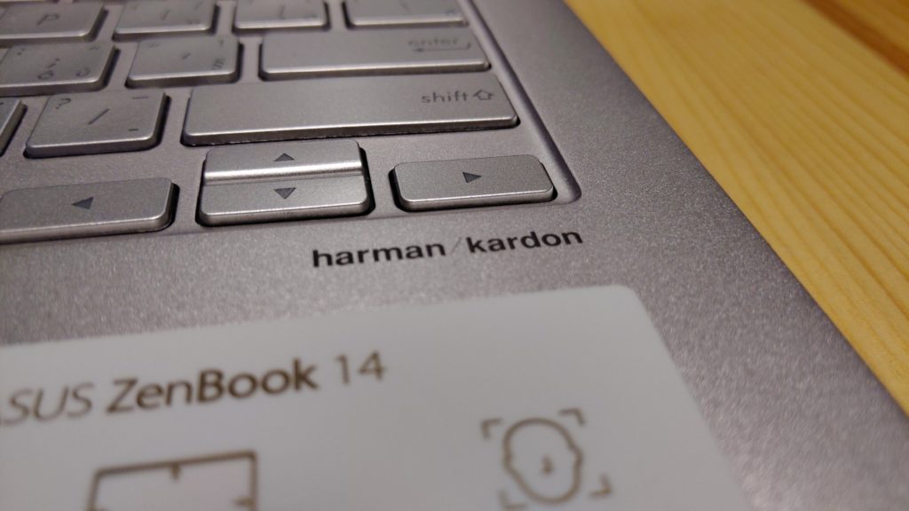 Asus ZenBook 14 harman kardon audio