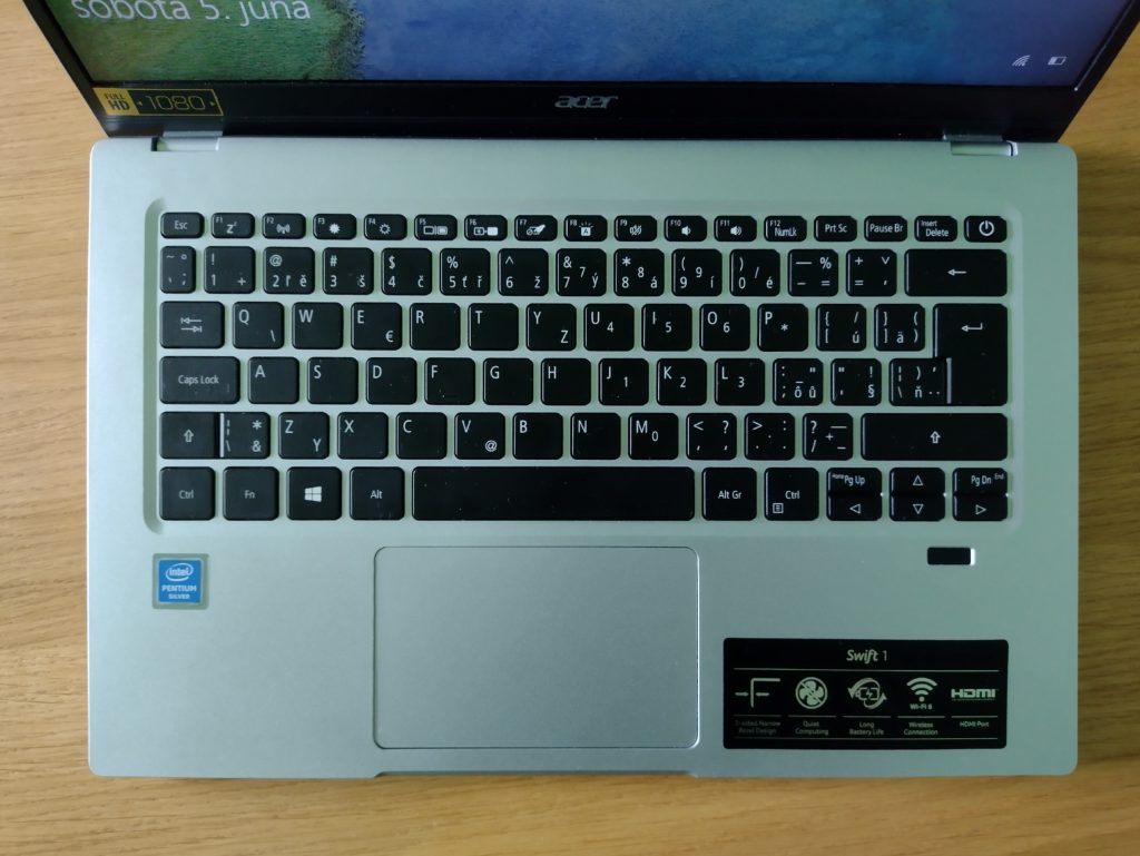 Acer Swift 1 - klÃ¡vesnica