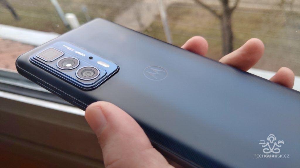 TIP na darček: motorola edge 20 pro so 144 Hz displejom
