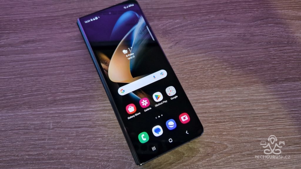 TEST: Samsung Galaxy Z Fold4 - ohybný telefón, ktorý má štýl