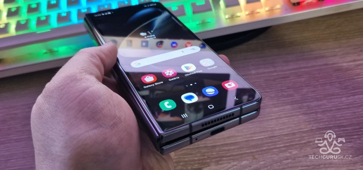 TEST: Samsung Galaxy Z Fold4 - ohybnÃ½ telefÃ³n, ktorÃ½ mÃ¡ Å¡tÃ½l
