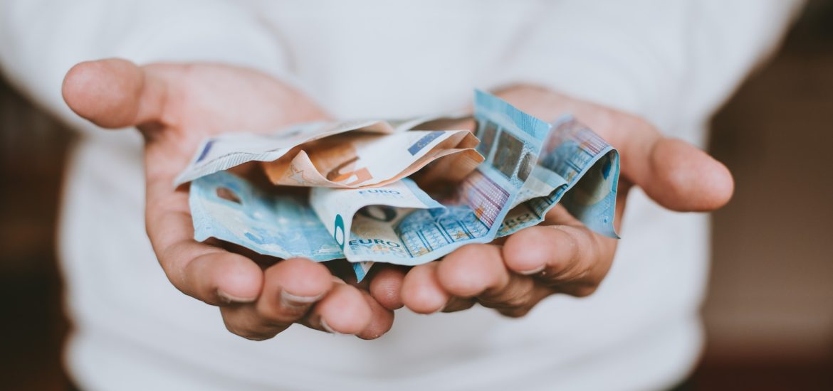 DigitÃ¡lne euro mÃ¡ v EÃš prÃ­sÅ¥ do 4 rokov. Na Äo nÃ¡m bude?