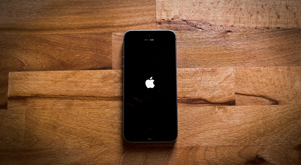 NovÃ½ iPhone 16 by mal rieÅ¡iÅ¥ problÃ©m s foÅ¥Ã¡kom