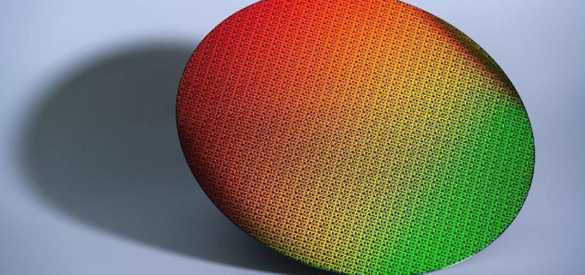 Napriek Å¥aÅ¾kostiam sa Intel nevzdÃ¡va: VeÄ¾kÃ¡ stÃ¡vka na technolÃ³giu 18A