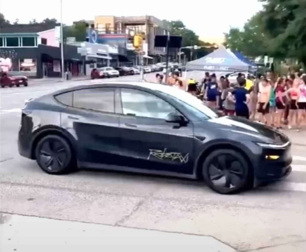 Tesla robotaxík