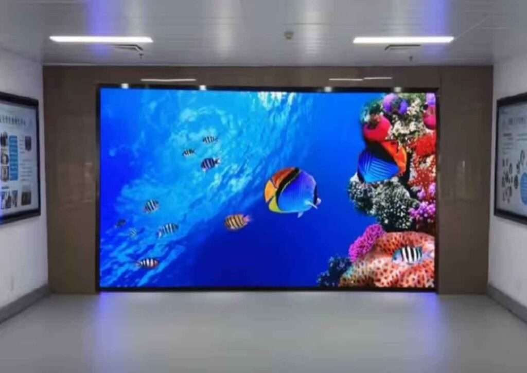 Hisense RGB Mini-LED 116UXS na CES 2026.